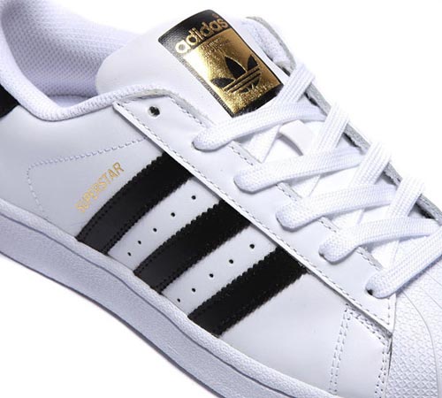 is adidas superstar unisex